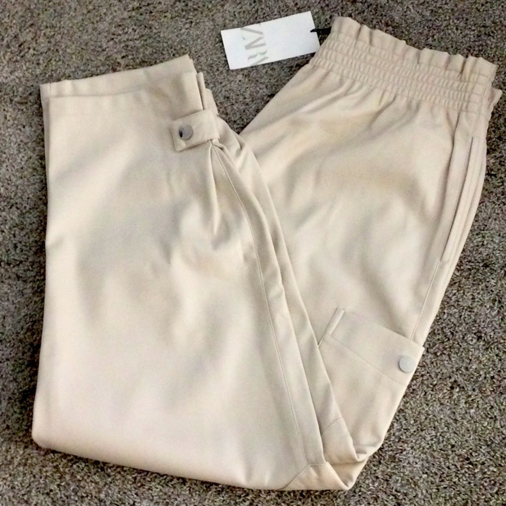 NWT Cream zara pleather cargo pants.